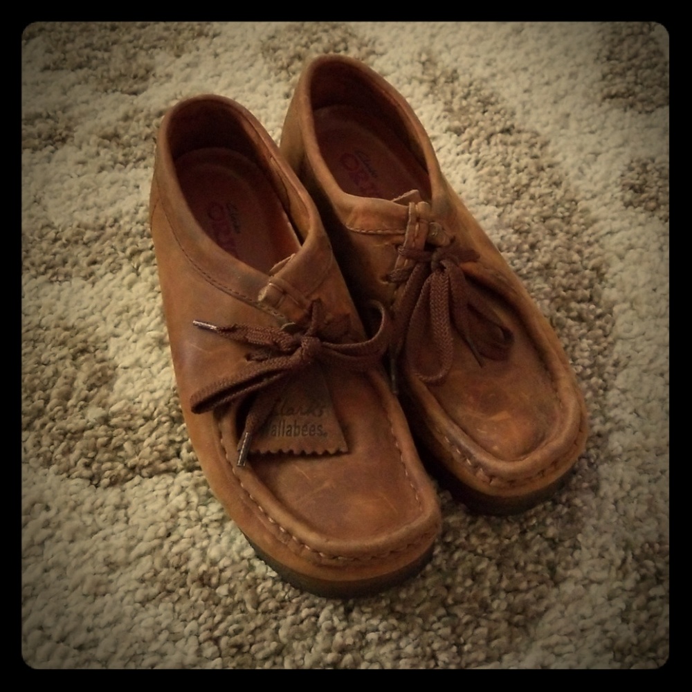 Clarks Wallabees